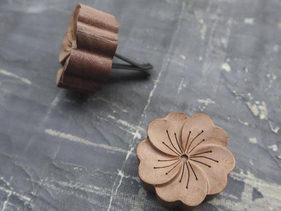 Wooden essential oil diffuser | Incense holder