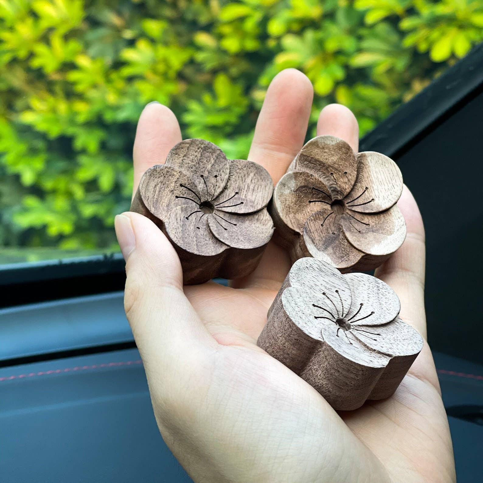 Wooden essential oil diffuser | Incense holder
