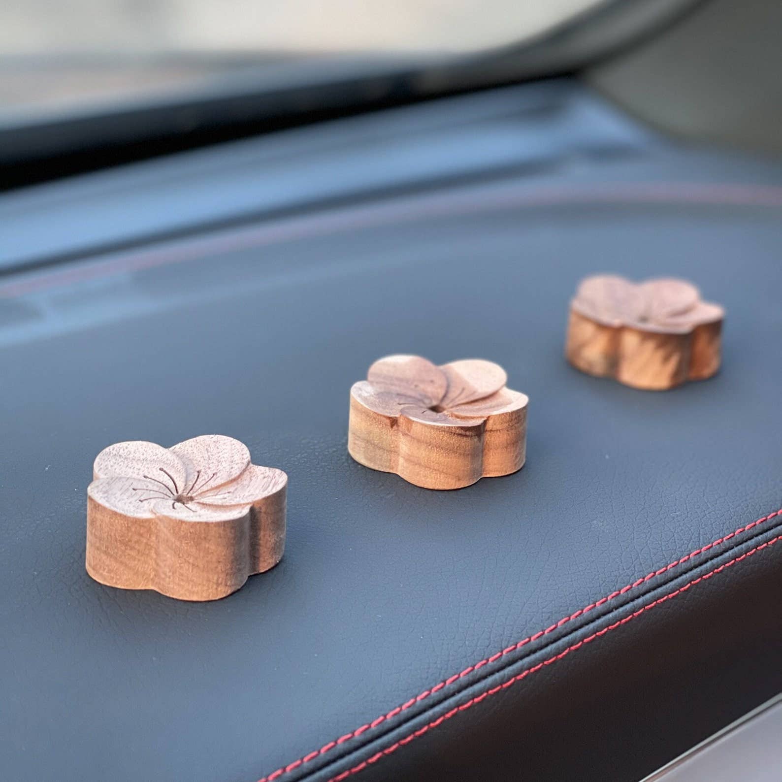 Wooden essential oil diffuser | Incense holder